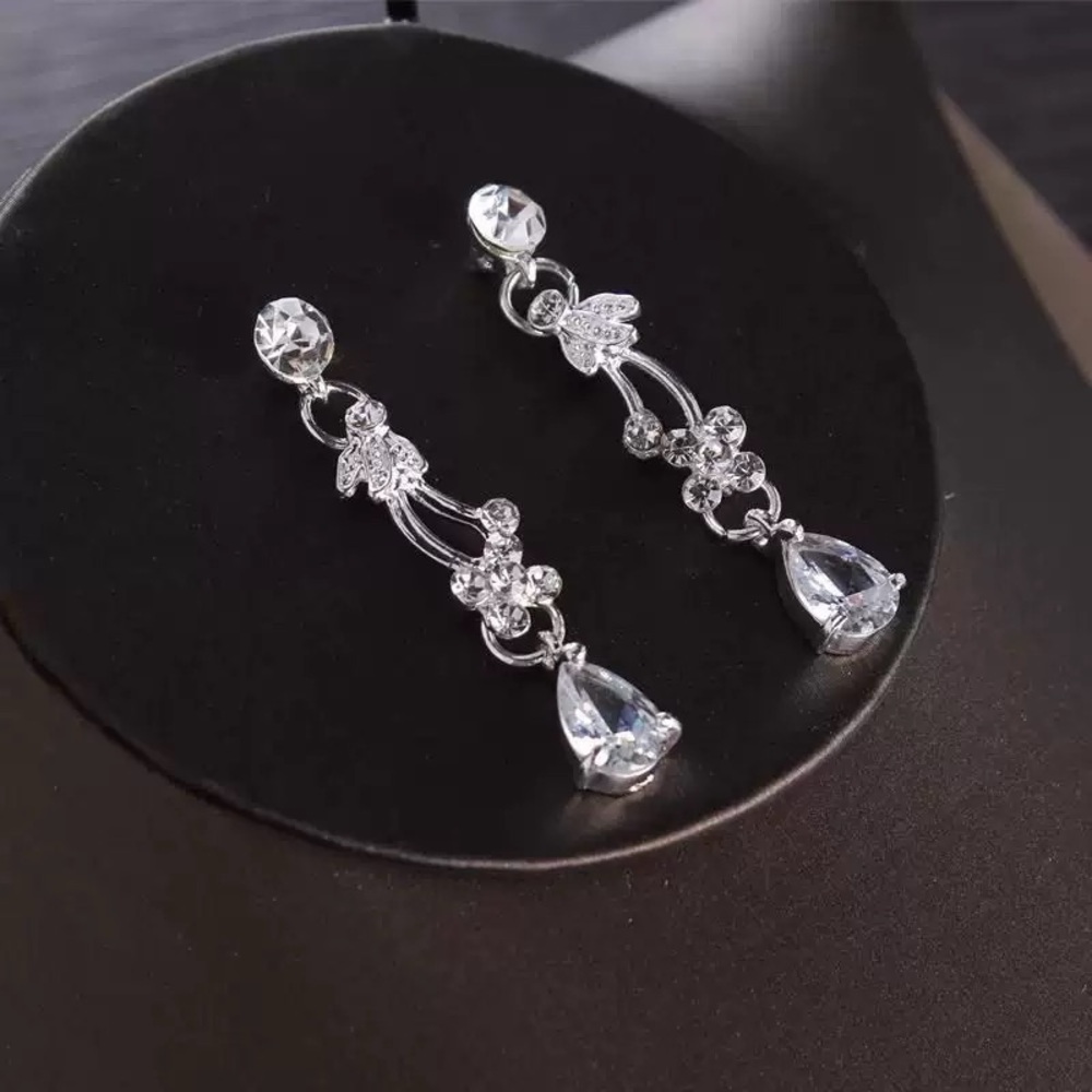 Elegant Silver Crystal Teardrop Dangle Earrings